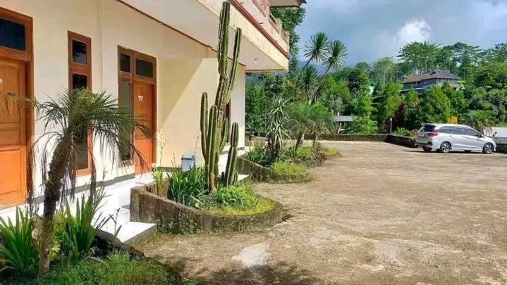 Villa Puncak Resort Cikundul Exteriör bild